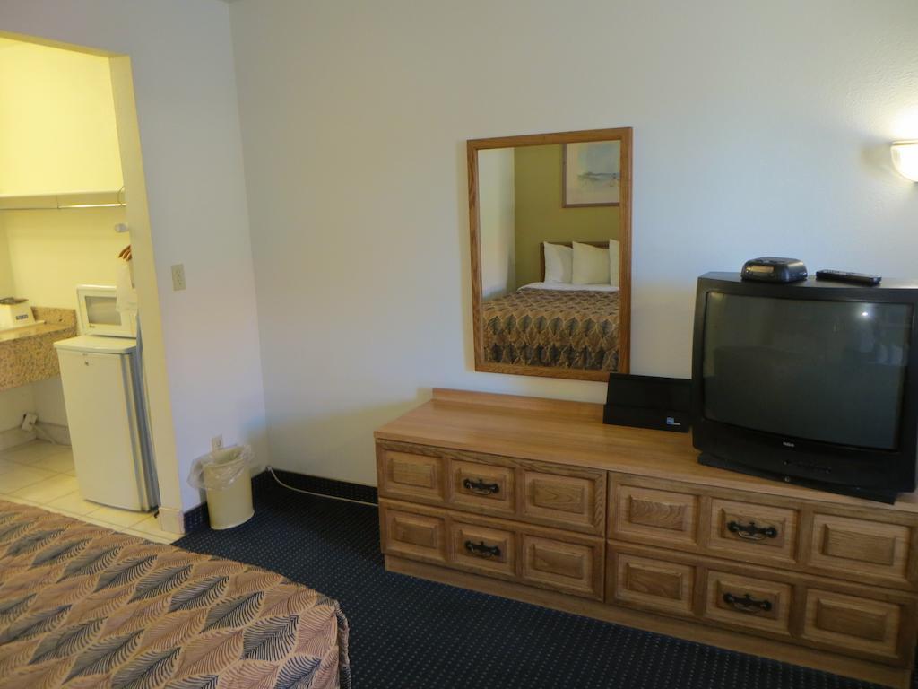 Travelodge By Wyndham Banning Casino And Outlet Mall מראה חיצוני תמונה