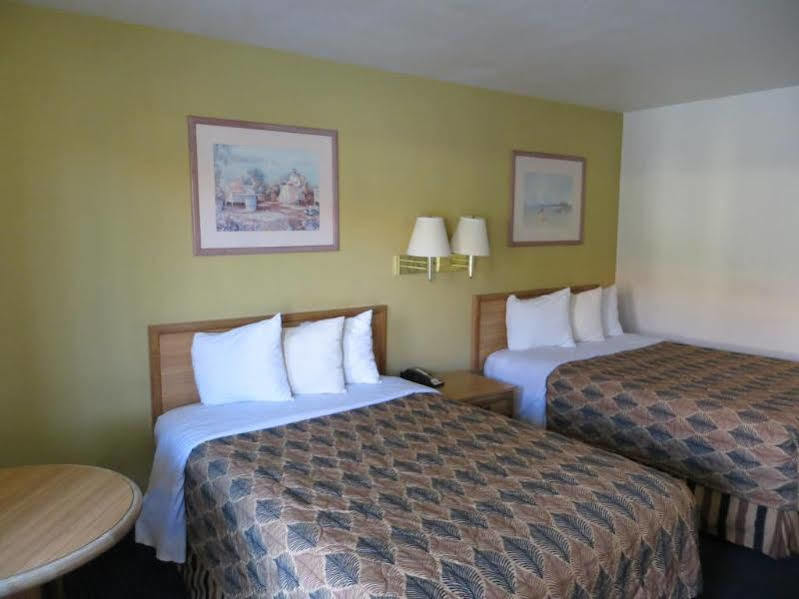 Travelodge By Wyndham Banning Casino And Outlet Mall מראה חיצוני תמונה